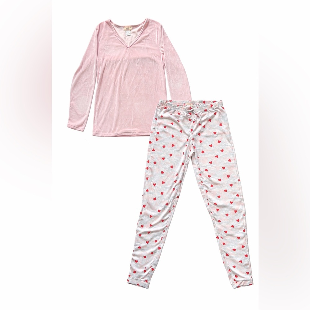 YMI Women’s Pajama Set, Soft V-Neck Pink Top Heart Print Hearts Pants